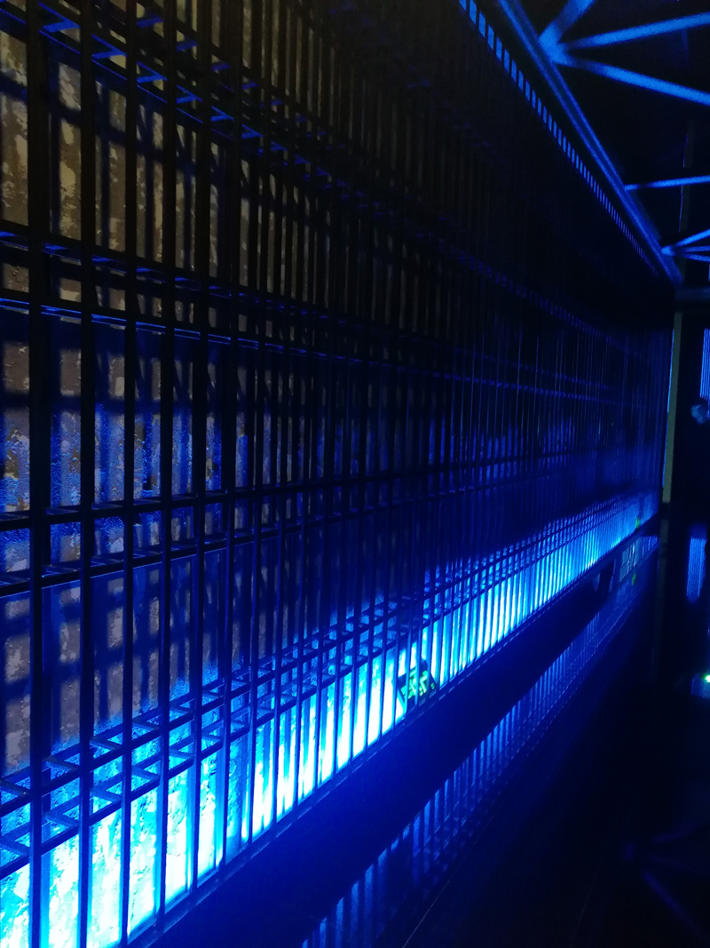 子由KTV装修公司